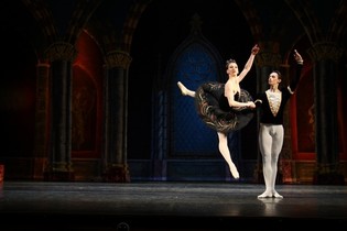 Балет «Лебединое озеро» (Театр «Русский балет»)