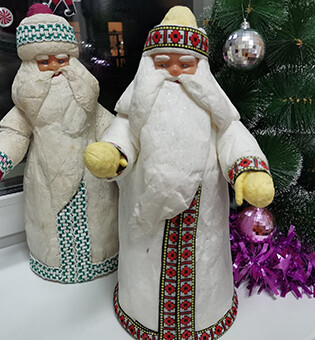 Выставка «В гостях у Деда Мороза и Снегурочки»