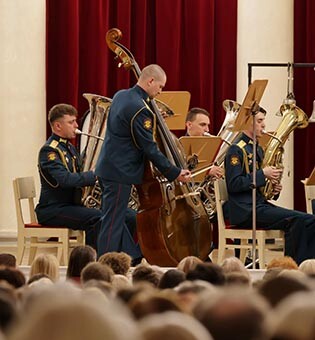 Праздничный концерт «Защитникам Отечества»